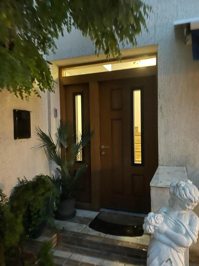 O Sole Mio Aparthotel บูคาเรสต์ ภายนอก รูปภาพ
