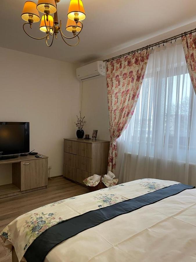 O Sole Mio Aparthotel บูคาเรสต์ ภายนอก รูปภาพ