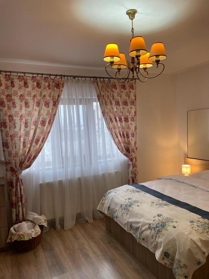 O Sole Mio Aparthotel บูคาเรสต์ ภายนอก รูปภาพ