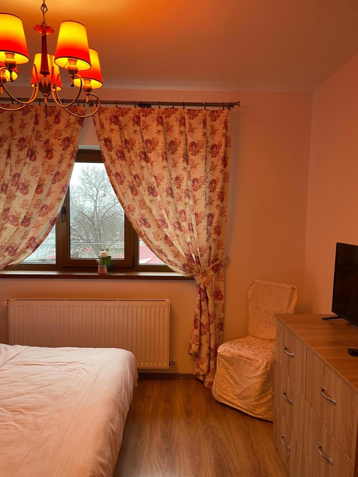 O Sole Mio Aparthotel บูคาเรสต์ ภายนอก รูปภาพ