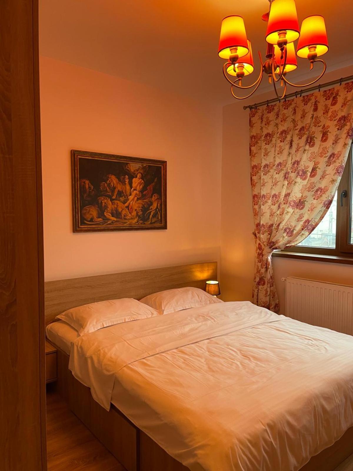 O Sole Mio Aparthotel บูคาเรสต์ ภายนอก รูปภาพ